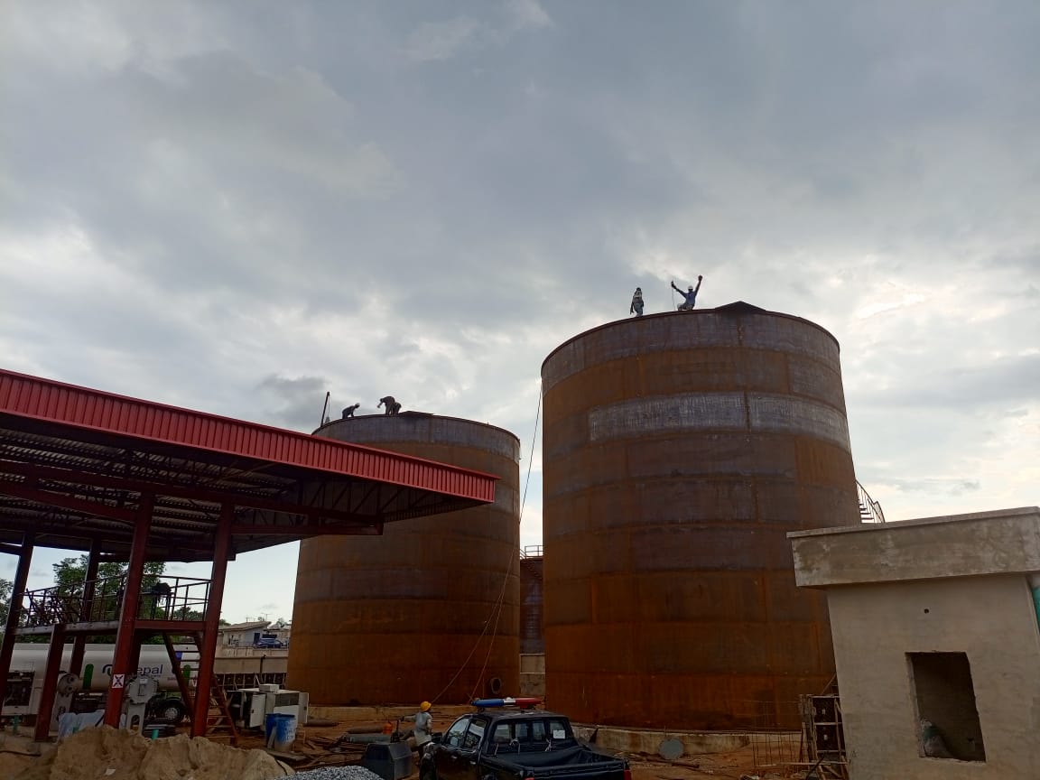 Product Tank Roof Construction